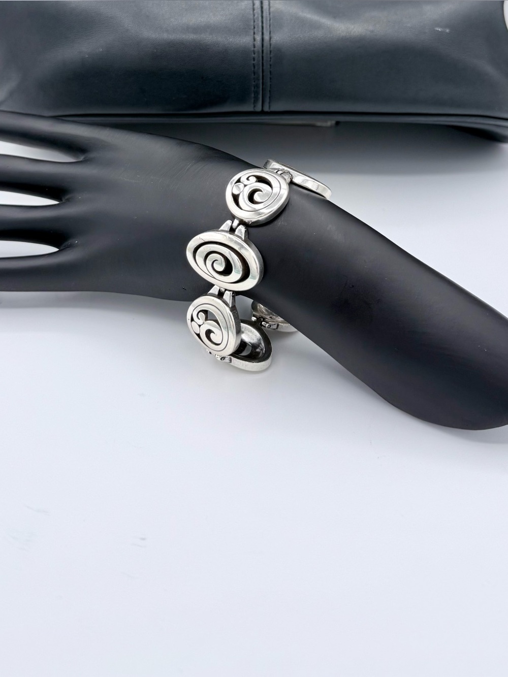 Brighton Contempo Moda Swirl Oval Link Bracelet Silver Plate Scroll Panel 7”
